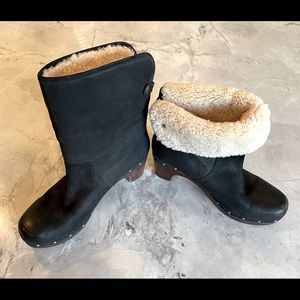 Ugg Lynnea Black Shearling Boots size 10.  NWOT